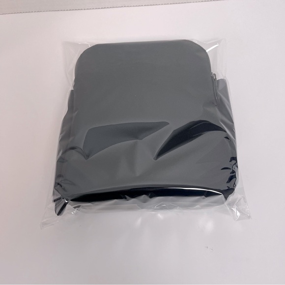 Harry and David's Northwest Express Black Canvas Cross Body Bag - Picture 16 of 16